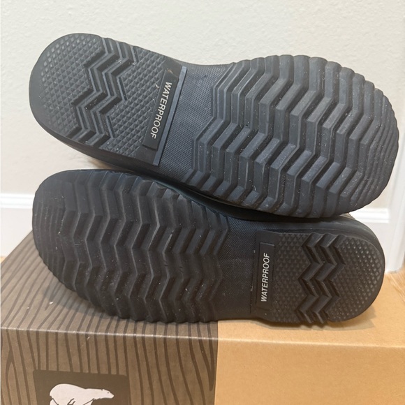 Sorel Women's Joan of Arctic Boots - Picture 12 of 12